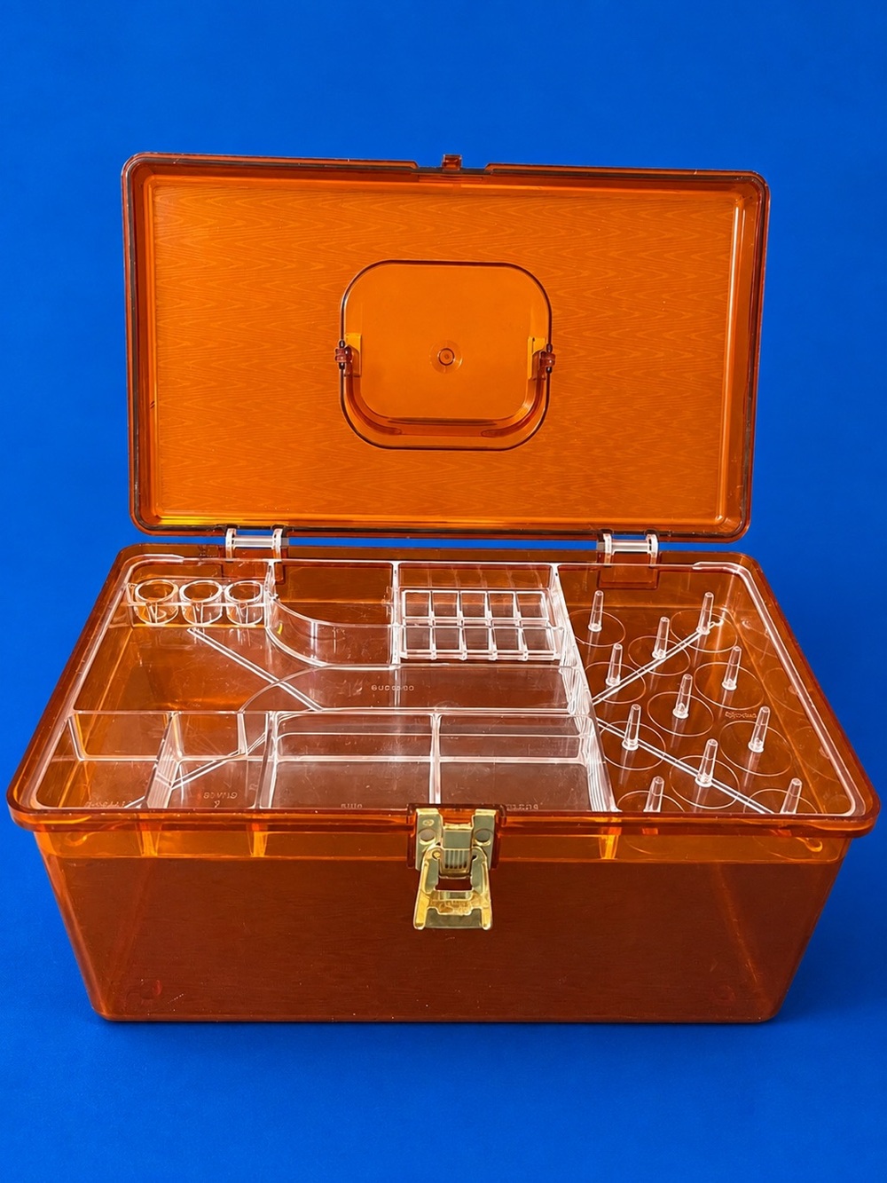 Vintage 1970s Wilson Mfg Corp Wil-hold Amber Plastic Sewing Craft Organizer Box - Picture 3 of 5